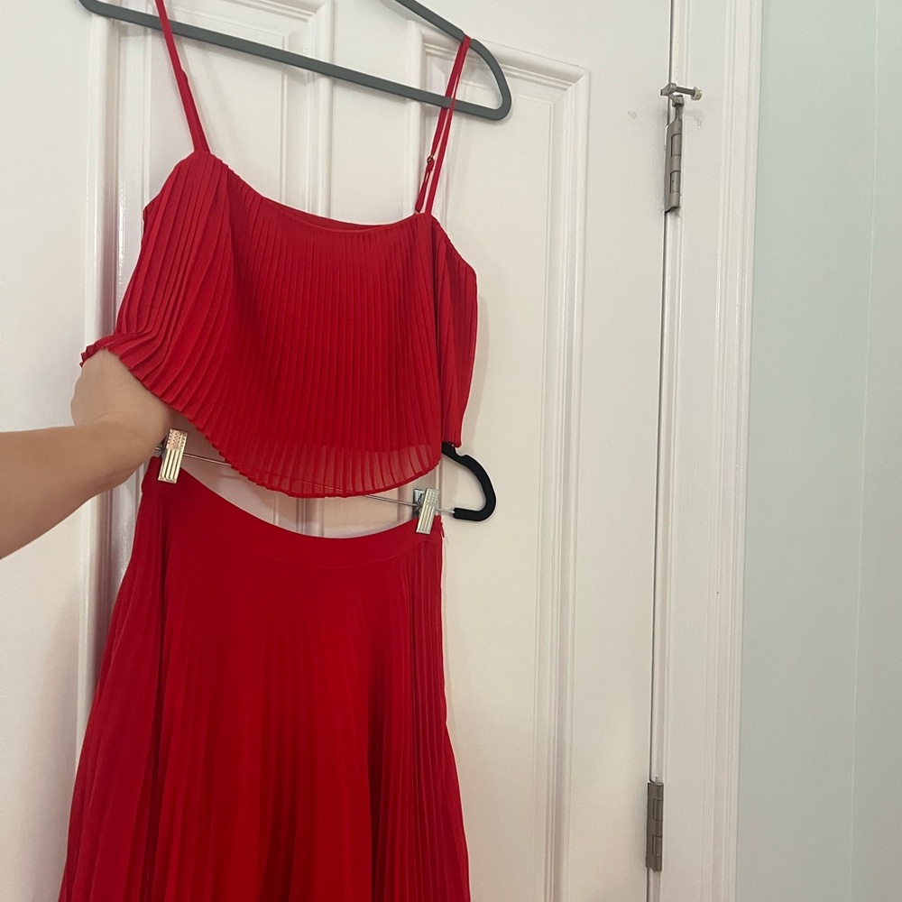 Kookai Red Set - Picture 2 of 5